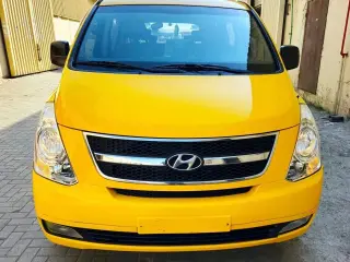 2009 Hyundai H1 في Dubai سيارة مستعملة