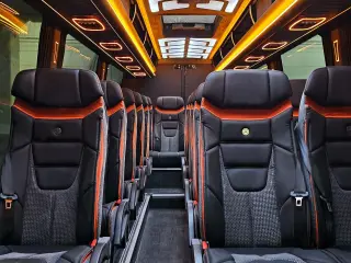 2023 Mercedes-Benz Sprinter في Abu Dhabi سيارة مستعملة