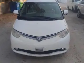 2007 Toyota Previa in Sharjah used car