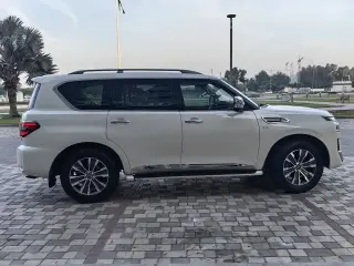 2019 Nissan Armada in Dubai used car