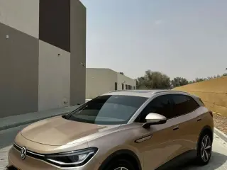 2022 Volkswagen ID 4 في Dubai سيارة مستعملة