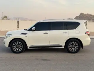 2014 Nissan Patrol in Dubai used car