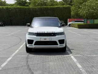 2019 Land Rover Range Rover Sport in Dubai used car