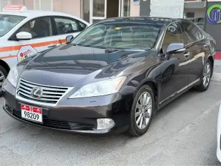 2010 Lexus ES in Dubai used car