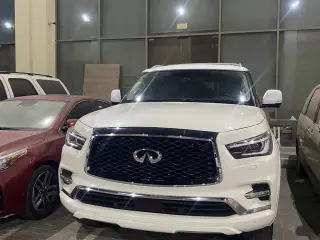 2018 Infiniti QX80 in Sharjah used car