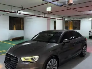 2015 Audi A3 في Dubai سيارة مستعملة
