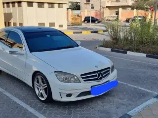 2009 Mercedes-Benz CLC في Abu Dhabi سيارة مستعملة