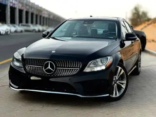 2016 Mercedes-Benz C-Class في Dubai سيارة مستعملة