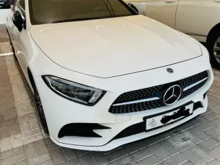 2020 Mercedes-Benz CLS في Dubai سيارة مستعملة