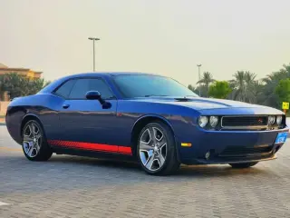 2013 Dodge Challenger in Dubai used car