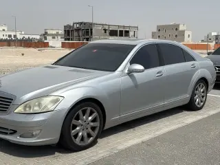 2007 Mercedes-Benz S-Class في Dubai سيارة مستعملة