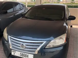 2014 Nissan Sentra في Dubai سيارة مستعملة