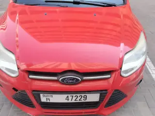 2014 Ford Focus في Dubai سيارة مستعملة