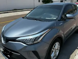 2022 Toyota CHR in Dubai used car