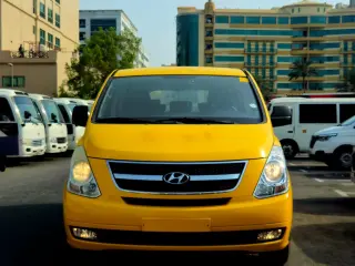 2009 Hyundai H1 في Dubai سيارة مستعملة