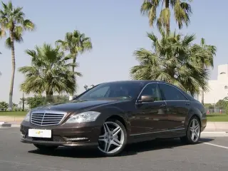 2012 Mercedes-Benz S-Class في Dubai سيارة مستعملة