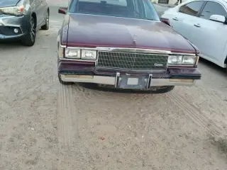 1985 Cadillac Fleetwood in Dubai used car