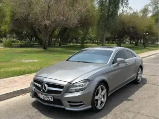 2012 Mercedes-Benz CLS في Al Ain سيارة مستعملة