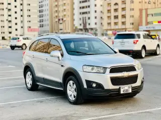 2015 Chevrolet Captiva في Sharjah سيارة مستعملة