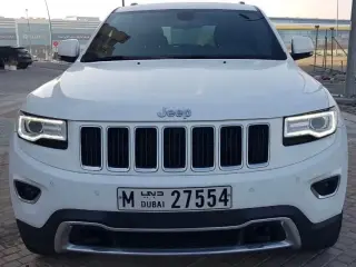 2015 Jeep Grand Cherokee في Dubai سيارة مستعملة