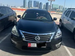 2013 Nissan Altima in Abu Dhabi used car