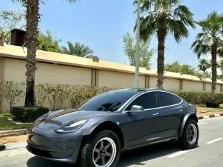 2020 Tesla MODEL 3 in Dubai used car