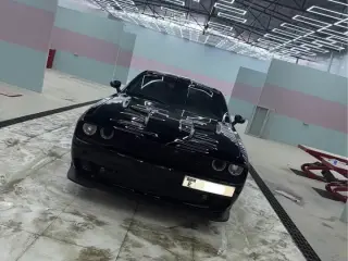 2015 Dodge Challenger in Sharjah used car