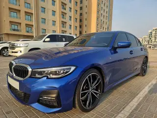 2022 BMW 3-Series في Abu Dhabi سيارة مستعملة