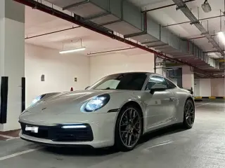 2021 Porsche 911 Carrera في Dubai سيارة مستعملة