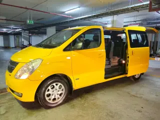 2009 Hyundai H1 in Dubai used car