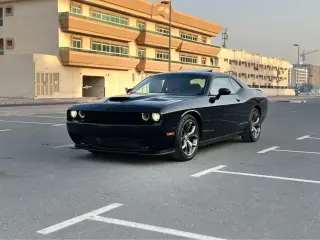 2019 Dodge Challenger in Dubai used car