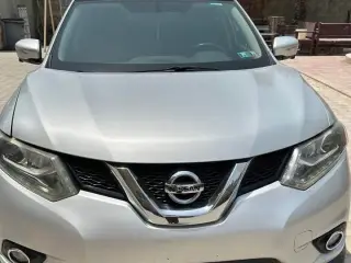 2015 Nissan Rogue في Ras Al Khaimah سيارة مستعملة