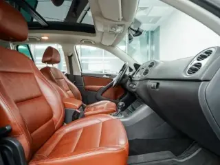 2012 Volkswagen Tiguan في Dubai سيارة مستعملة