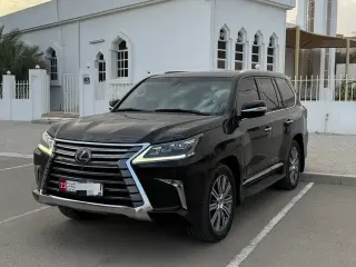2017 Lexus LX 570 في Abu Dhabi سيارة مستعملة