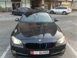2011 BMW 5-Series في Ajman سيارة مستعملة