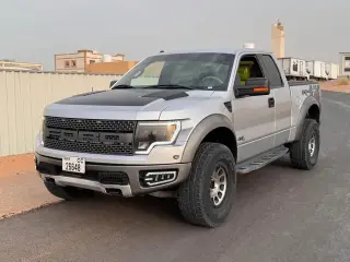 2012 Ford F150 in Dubai used car