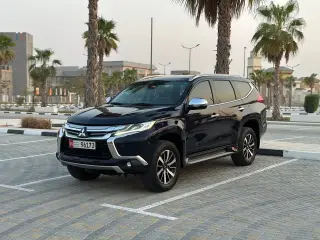 2017 Mitsubishi Montero in Abu Dhabi used car