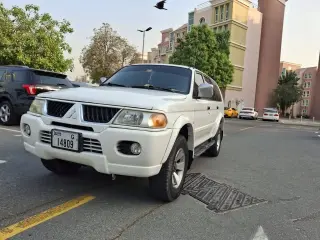2010 Mitsubishi Nativa in Dubai used car