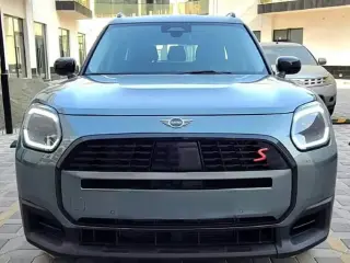 2025 Mini Countryman in Dubai used car