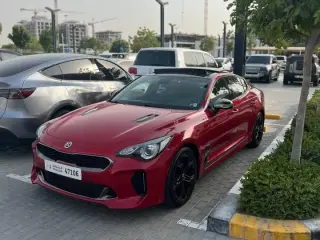 2020 Kia Stinger in Sharjah used car