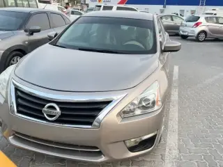 2016 Nissan Altima in Dubai used car