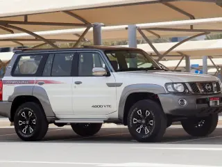 2017 Nissan Patrol Super Safari في Umm Al Quwain سيارة مستعملة