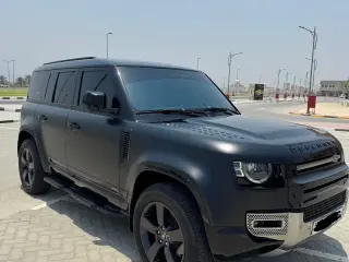 2022 Land Rover Defender in Dubai used car