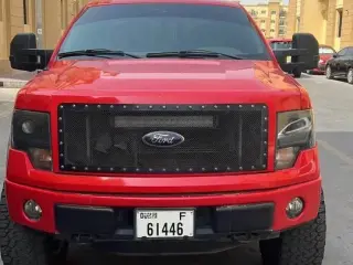 2014 Ford F150 في Dubai سيارة مستعملة