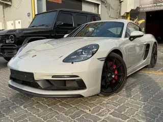 2024 Porsche 718 في Dubai سيارة مستعملة