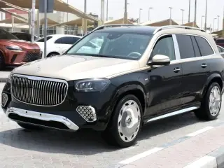 2025 Mercedes-Benz GLS في Dubai سيارة مستعملة