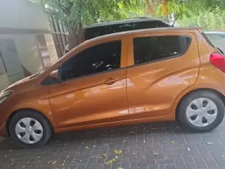 2019 Chevrolet Spark in Abu Dhabi used car