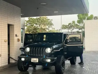 2024 Jeep Wrangler 4xe في Dubai سيارة مستعملة