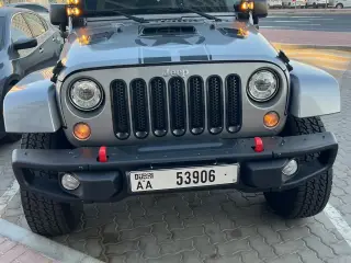 2018 Jeep Wrangler Unlimited في Dubai سيارة مستعملة