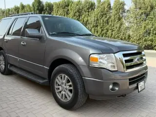 2013 Ford Expedition in Dubai used car